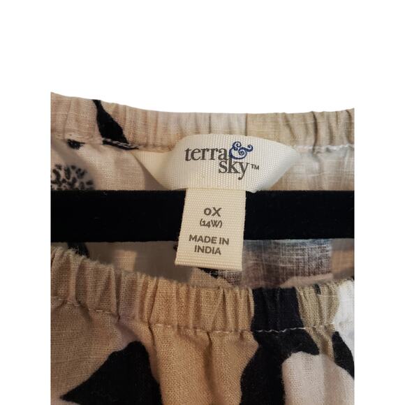 Terra and Sky Tan Black Floral Linen Blend Peasant Blouse Ruffle 0X 14W - Picture 3 of 7